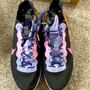 Nike React Element 55’ Black/Palest purple